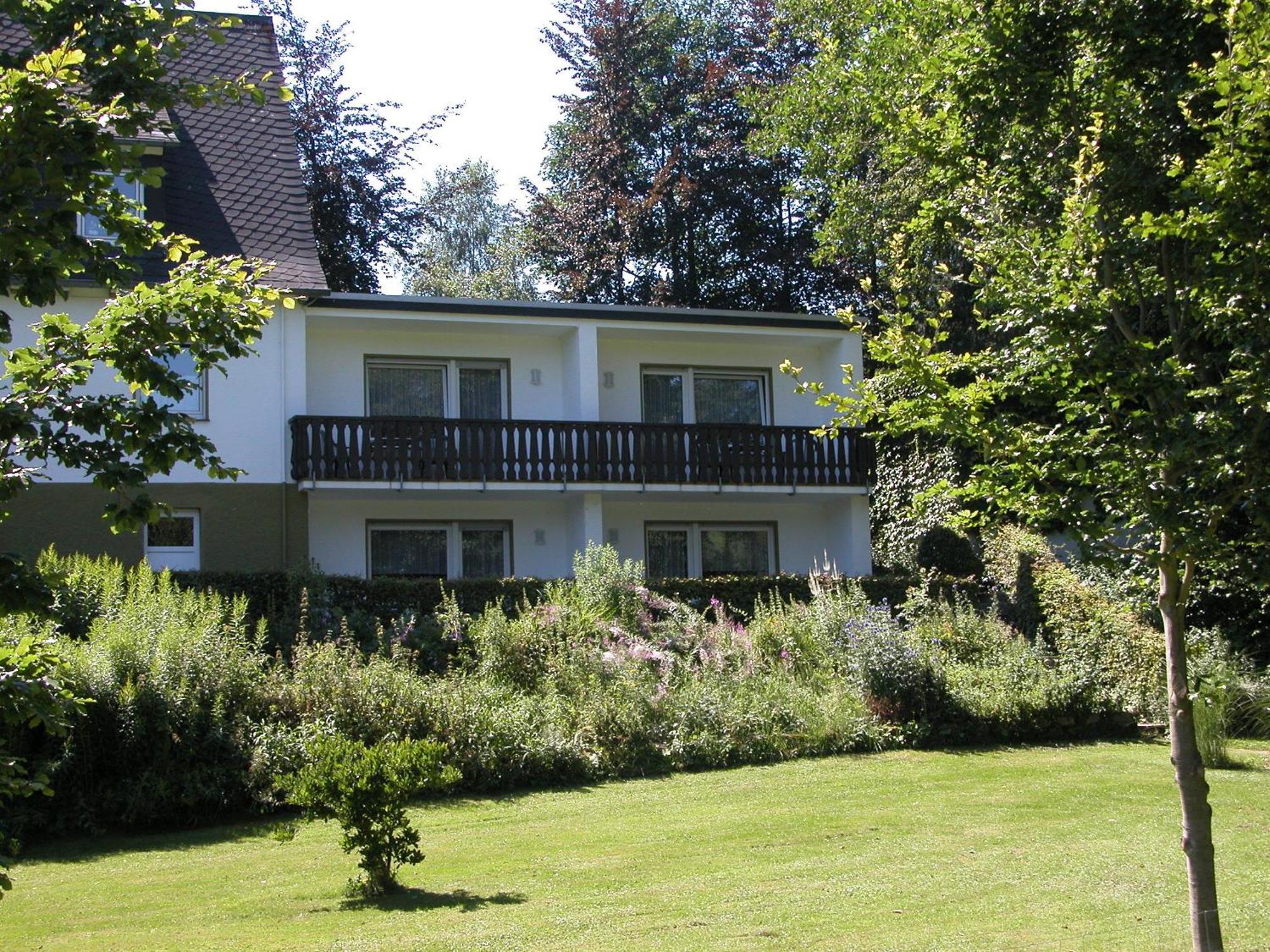 Pension Haus Am Walde Schmallenberg Exteriör bild