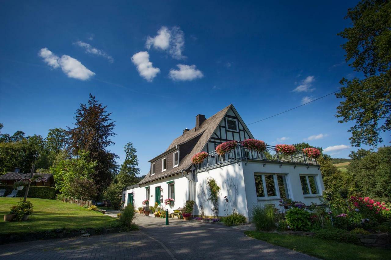 Pension Haus Am Walde Schmallenberg Exteriör bild